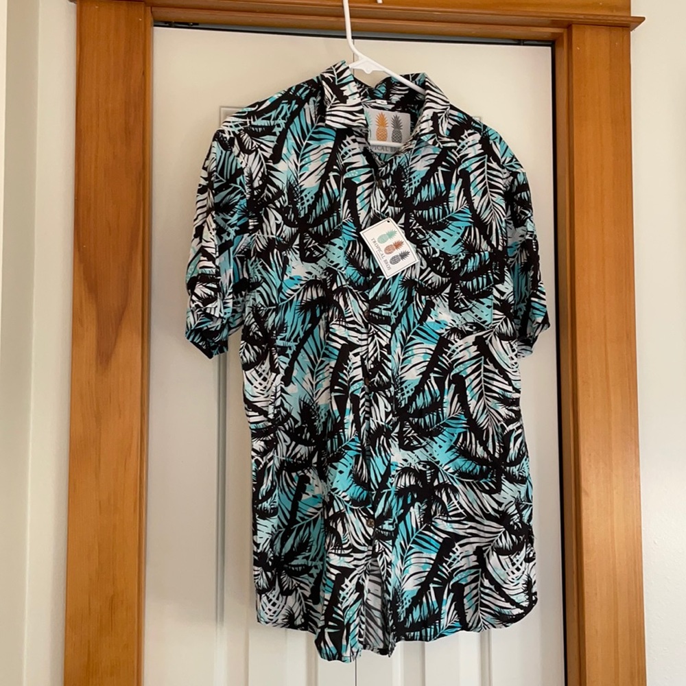 Tropical bros black, white, blue shirt. Size M
